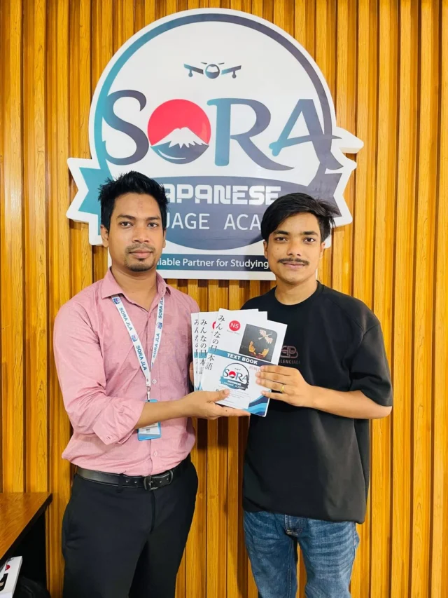<span class="ss-t" data-en="SORA students" data-bn="SORA শিক্ষার্থীরা" data-ja="SORAの学生たち">SORA students</span>